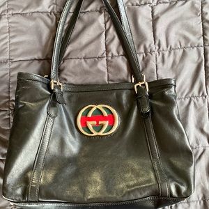 🚫SOLD❌. 
Gucci Brit black tote